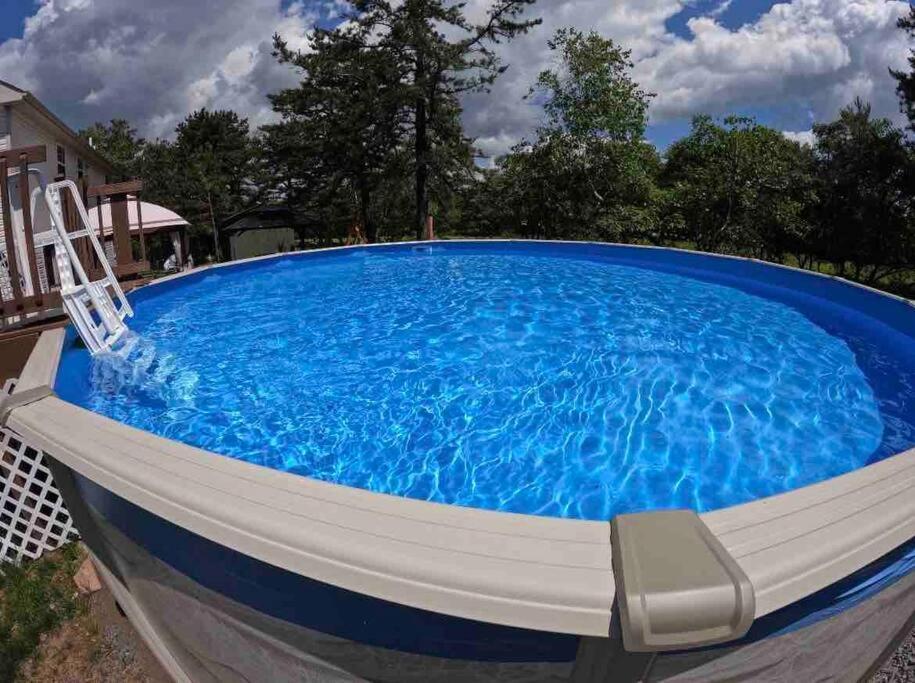 Quiet Private House W Hot Tub/Fire Pit/Games Villa Blakeslee Luaran gambar