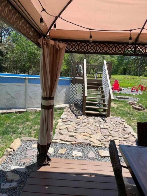 Quiet Private House W Hot Tub/Fire Pit/Games Villa Blakeslee Luaran gambar
